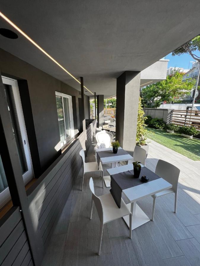 Apparthotel Ardea Riccione Exterior foto